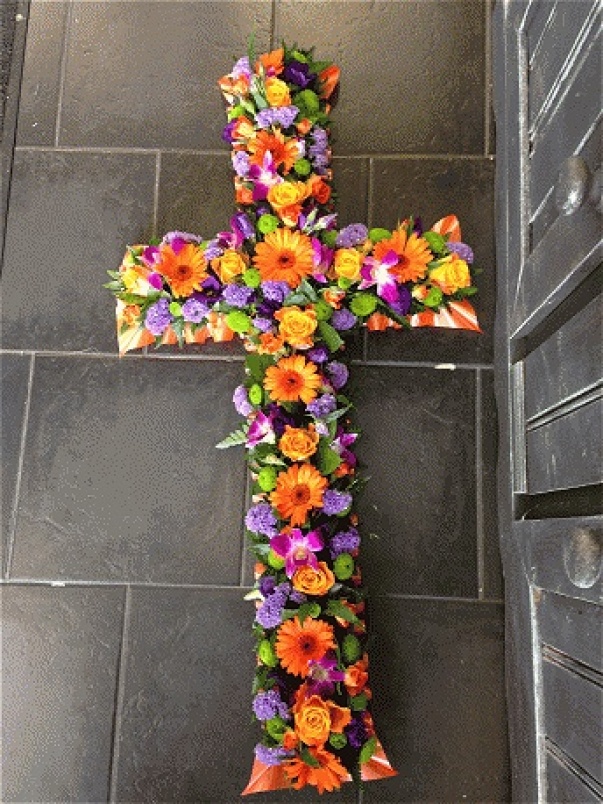 Casket Sprays | Funeral Flowers | Loose Cross