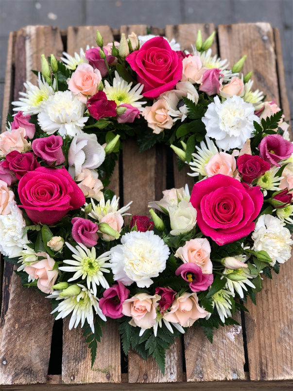 Funeral Flowers | Funeral Wreaths | Cerise Pink Rose Wreath