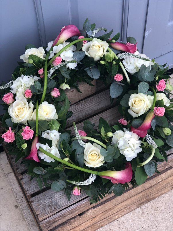 Funeral Flowers | Funeral Wreaths | Calla & Rose Wreath
