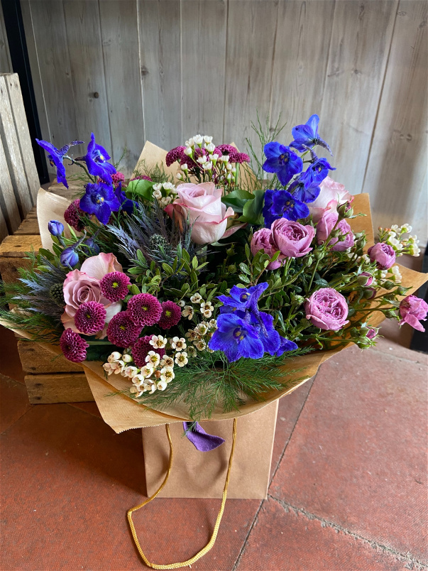 Bouquets | Ultra Violet