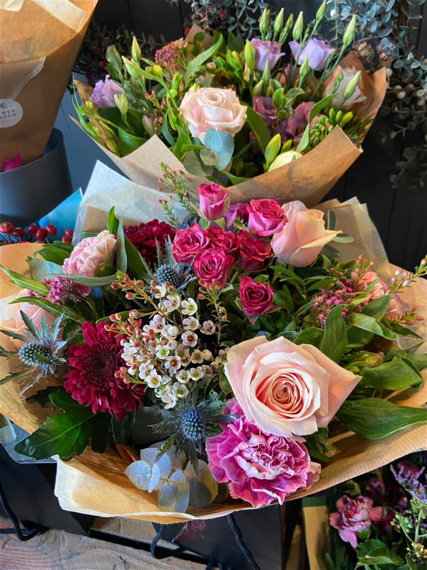 Bouquets | The Christmas Collection | 1 Year Flower Subscription